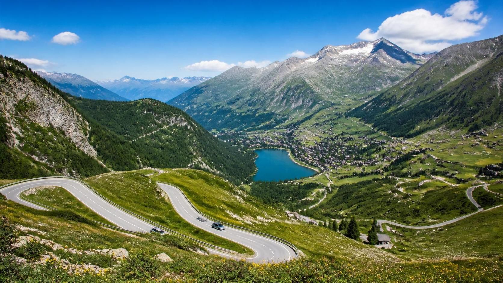 découvrez le meilleur moment pour visiter les alpes grâce à notre carte mois par mois, et planifiez votre voyage idéal en fonction des saisons.